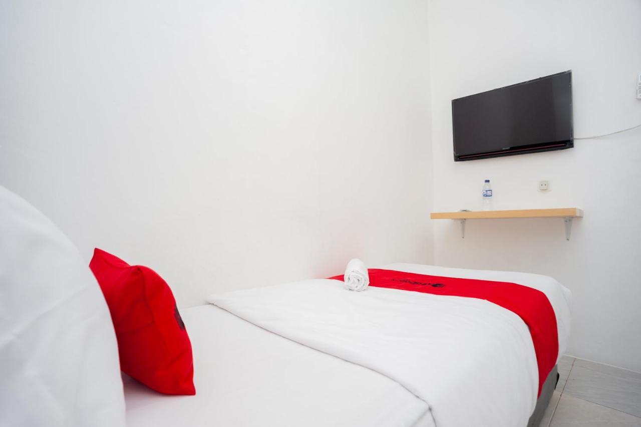 Reddoorz At Jalan Bangau Palembang Otel Dış mekan fotoğraf