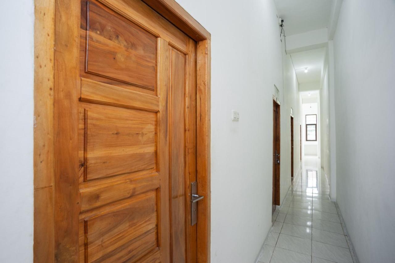 Reddoorz At Jalan Bangau Palembang Otel Dış mekan fotoğraf